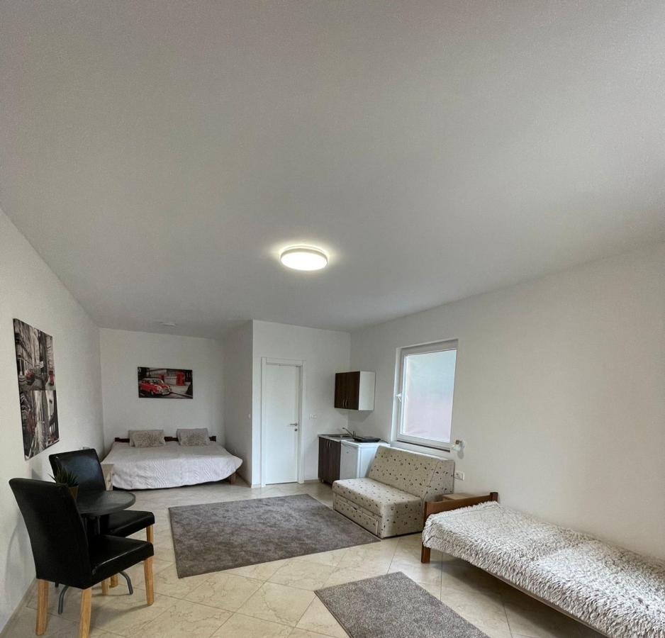 Sobe Ava Appartement Palić Buitenkant foto