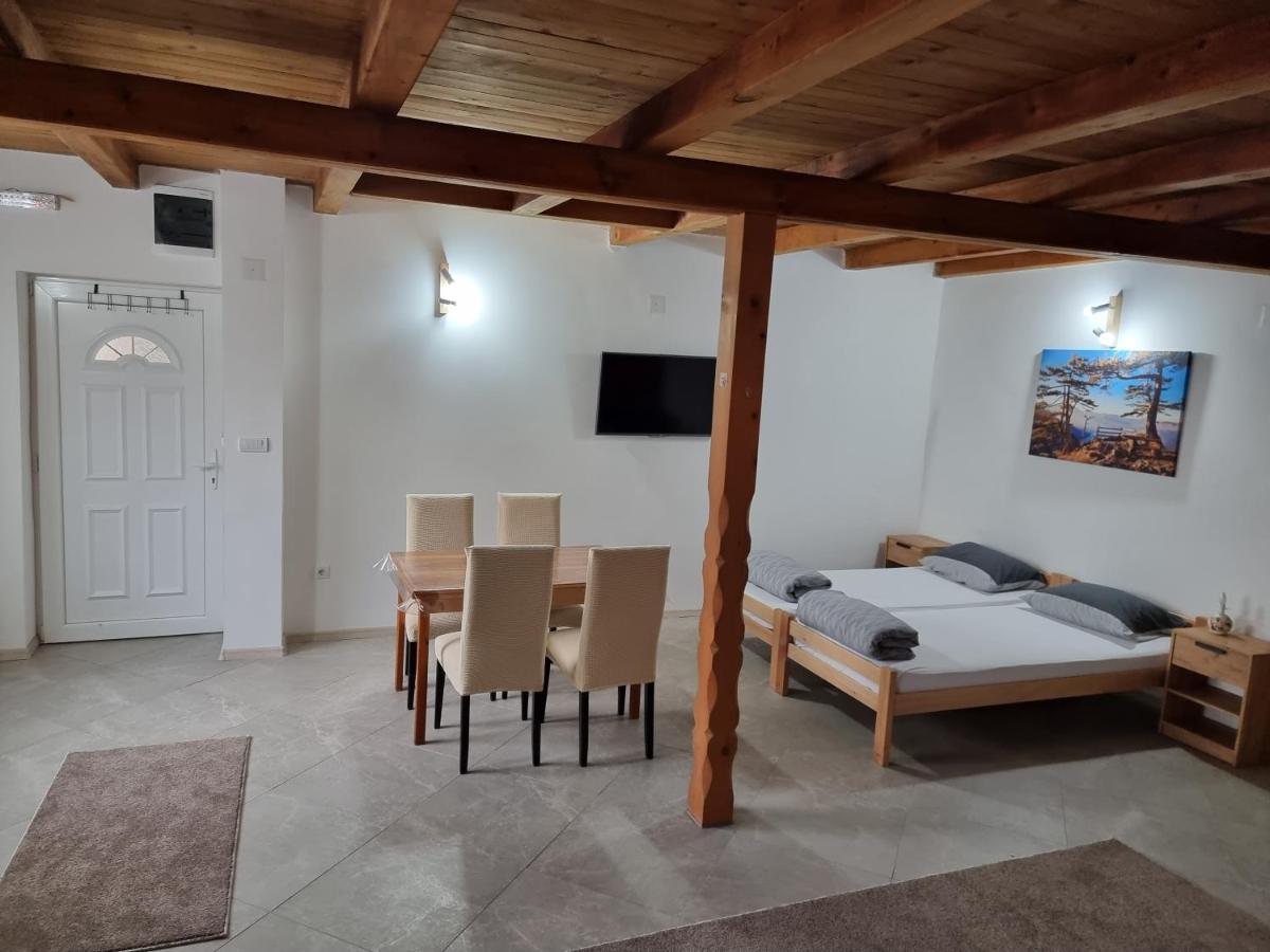 Sobe Ava Appartement Palić Buitenkant foto